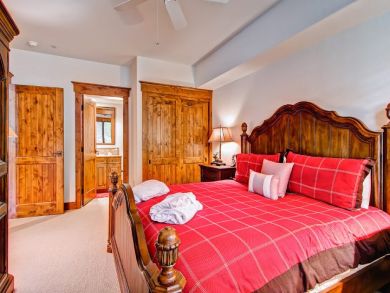 Beaver Creek Bachelor Gulch Condo 896393